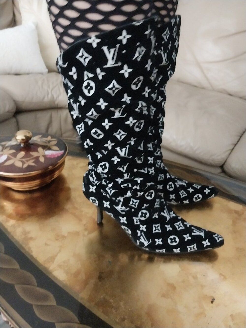 Sexy Black & White suede LV print thigh high, High heel Boots. - Picture 2 of 3